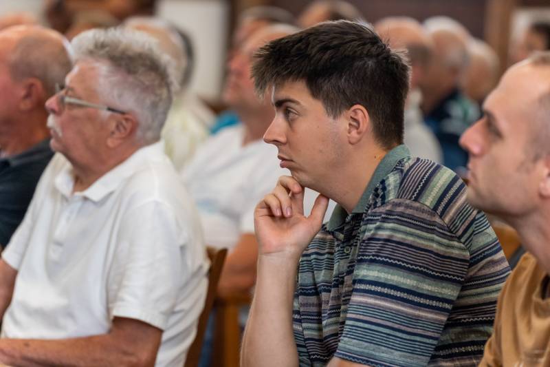 Ferfitalalkozo Pecs szept_26.jpg